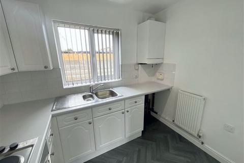 2 bedroom flat for sale, Katherine Court, Thurcroft, Rotherham, Rotherham, S66 9HL
