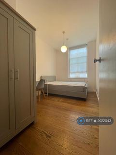 3 bedroom flat to rent, Theobalds Road, London, WC1X