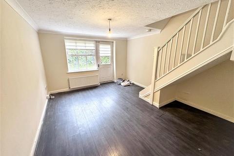 2 bedroom house to rent, Fletcher Close, Beckton