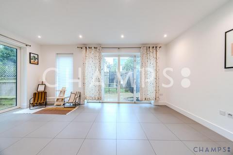 4 bedroom detached house for sale, 1 Lawrie Park Crescent, SE26 6HH