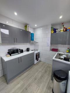 4 bedroom house share to rent, a Hylton Road, Sunderland