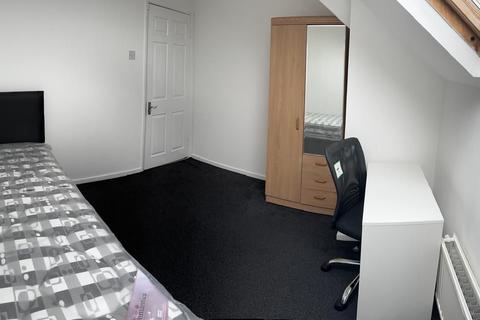 4 bedroom house share to rent, a Hylton Road, Sunderland