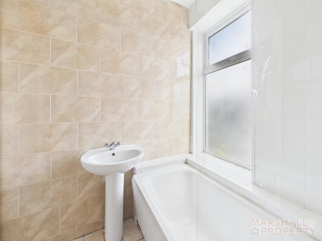 Apartment in Liverpool, Dingle - View 5