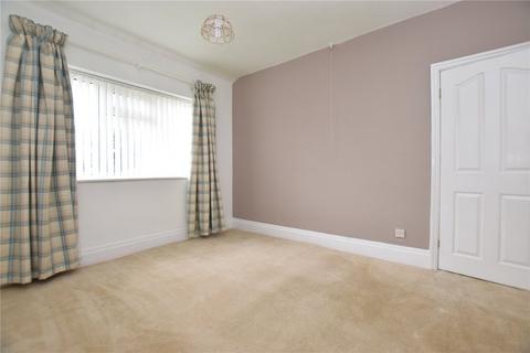 2 bedroom bungalow for sale, Oak Road, Leeds, West Yorkshire