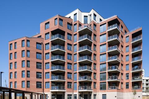 2 bedroom flat for sale, Plot E-06-03 at Wharf Twenty One, Brighton Road BN43