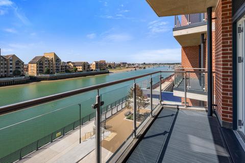 2 bedroom flat for sale, Plot E-06-07 at Wharf Twenty One, Brighton Road BN43