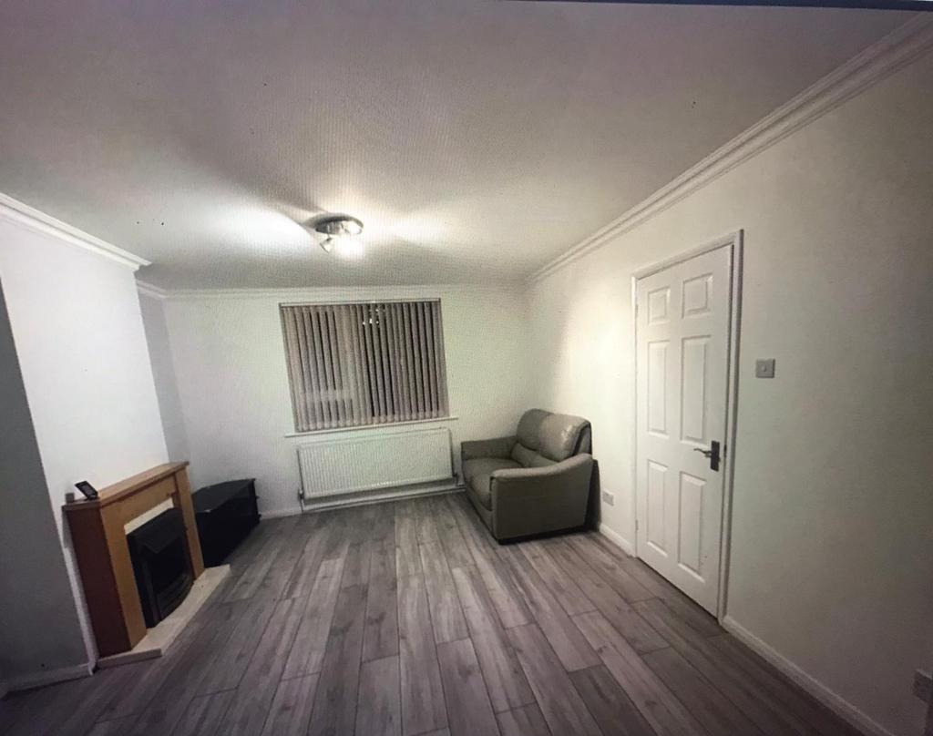 House in Leicester, City of Leicester - View 4