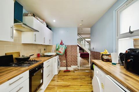 undefined, Chingford Road, Walthamstow, E17