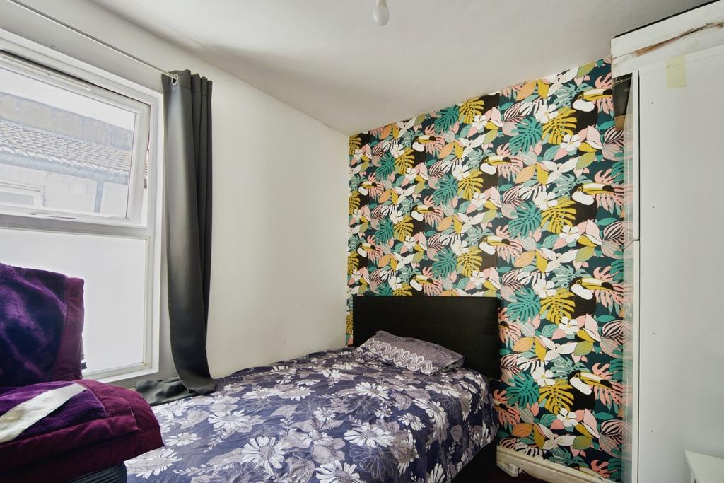 Chingford Road, Walthamstow, E17 – pohled 6