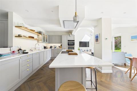 4 bedroom detached house to rent, Mill Lane, Peterborough PE7