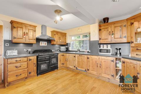 4 bedroom semi-detached house for sale, Swaithe View, Worsbrough, S70