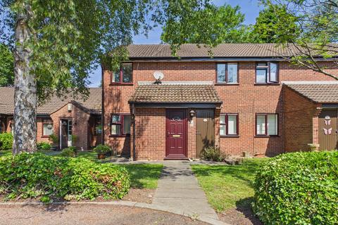 2 bedroom maisonette for sale, Brookdale Court, Sherwood Dales, Nottingham