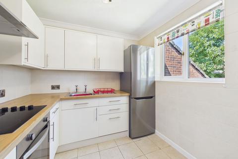 2 bedroom maisonette for sale, Brookdale Court, Sherwood Dales, Nottingham