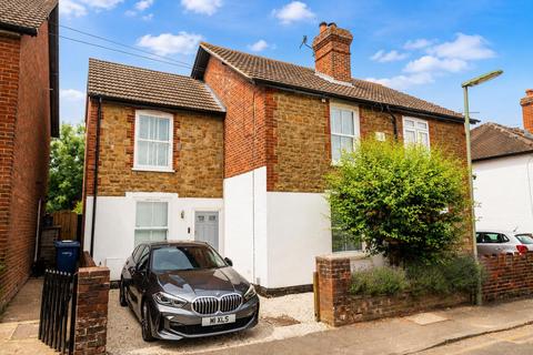 3 bedroom semi-detached house for sale, North Street, Farncombe, Godalming