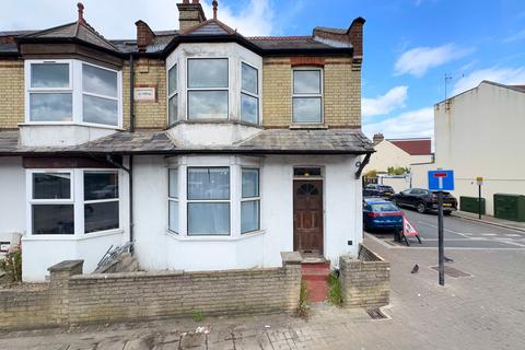 Whitchurch Lane, Edgware, HA8