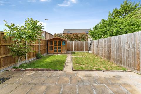 3 bedroom semi-detached house for sale, Wulfstan Way, Cambridge, Cambridgeshire, CB1