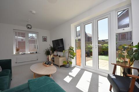 3 bedroom detached house for sale, 40 Melrose Walk, Sully, Penarth, CF64 5WD