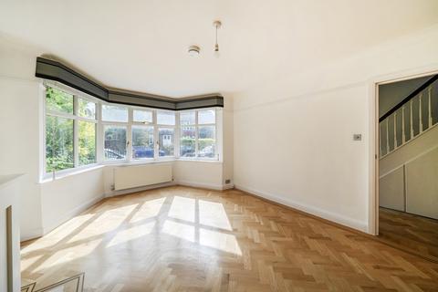 4 bedroom semi-detached house for sale, Sydney Road, London, N10