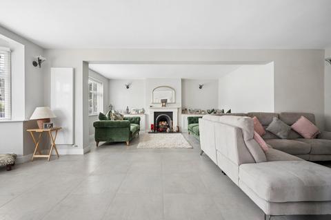 4 bedroom detached house for sale, The Fairway, Northwood HA6