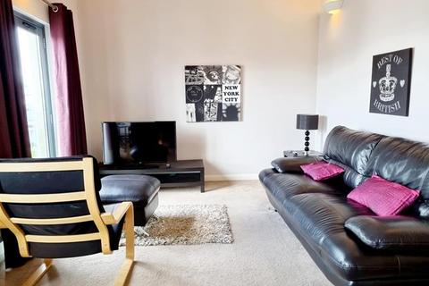 2 bedroom flat to rent, St Margarets Court, SWANSEA, SA1