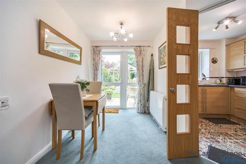 1 bedroom apartment for sale, Squirrel Way, Shadwell, Leeds