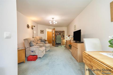 1 bedroom apartment for sale, Squirrel Way, Shadwell, Leeds