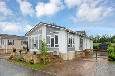 2 bedroom lodge for sale, Yarwell Mill, Yarwell, PE8
