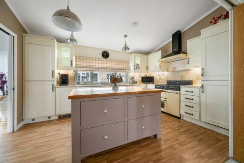2 bedroom lodge for sale, Yarwell Mill, Yarwell, PE8