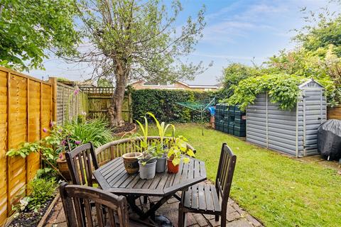 3 bedroom semi-detached house for sale, Chestnut Close, Herstmonceux, Hailsham