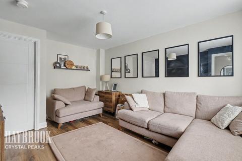 3 bedroom terraced house for sale, Imperial Close, Mosborough