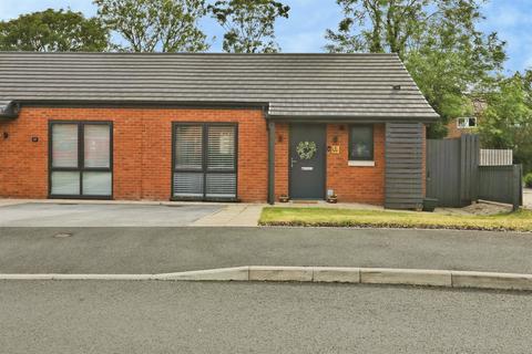 1 bedroom semi-detached bungalow for sale, Taiga Place, Rhodesia, Worksop