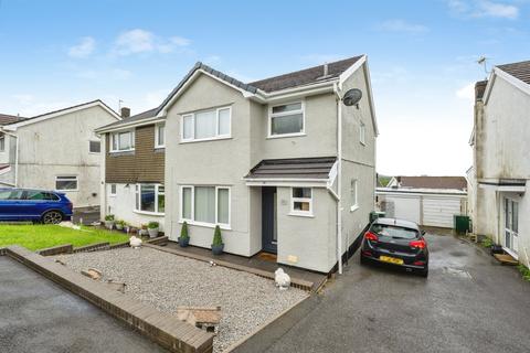 3 bedroom semi-detached house for sale, Erw Non, Llannon, Llanelli