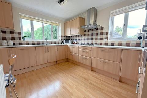 4 bedroom detached house for sale, Lime Grove, Bottesford