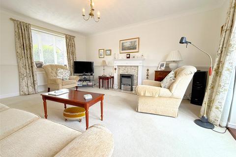 4 bedroom detached house for sale, Lime Grove, Bottesford