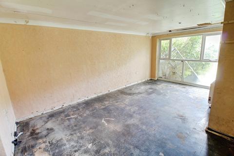 3 bedroom terraced house for sale, Odecroft, Peterborough PE3