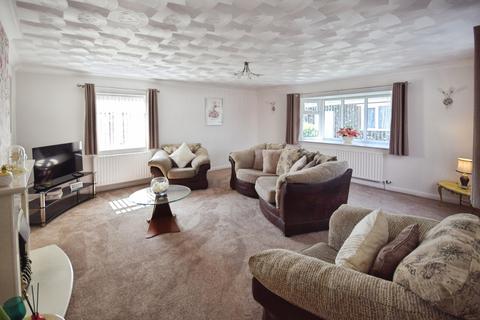 3 bedroom bungalow for sale, Skipworth Way, Winthorpe PE25
