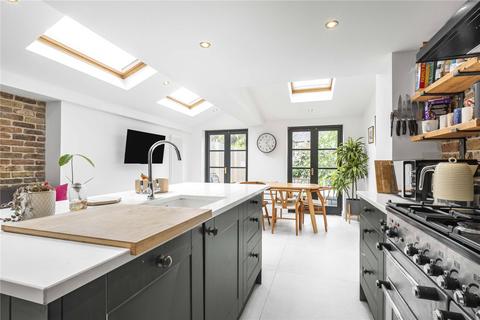 Sefton Street, Putney, London, SW15