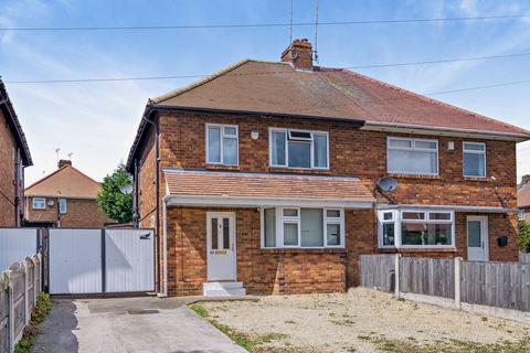 Semi-detached house - Shaftsbury Avenue, Woodlands DN6
