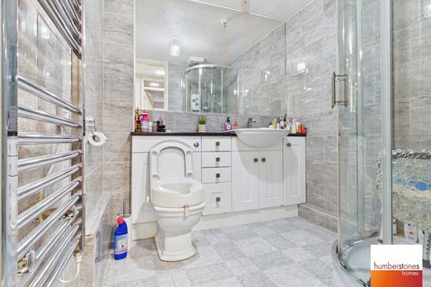 2 bedroom ground floor flat for sale, Perry Court, Hagley Road West, Oldbury