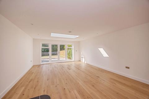 undefined, Padnell Road, Waterlooville, Hampshire, PO8