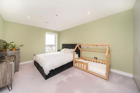 1 bedroom flat for sale, Hermitage Lane, London NW2