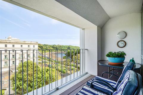 3 bedroom apartment for sale, Falmouth