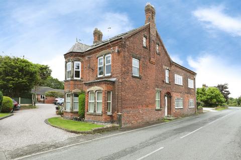 2 bedroom flat for sale, Station Road, Weaverham, Northwich