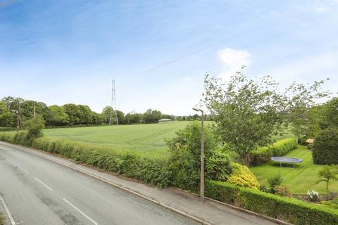 2 bedroom flat for sale, Station Road, Weaverham, Northwich