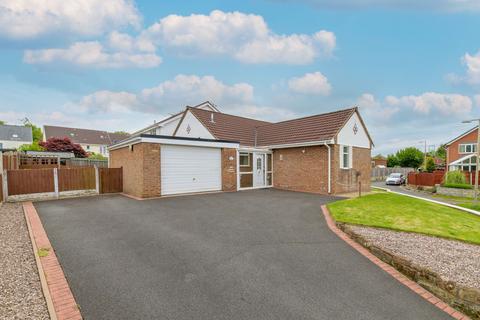 2 bedroom detached bungalow for sale, Hawthorne Road, Frodsham, WA6