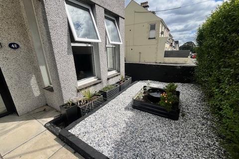 3 bedroom end of terrace house to rent, Clarence Road, Torpoint, PL11