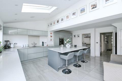 4 bedroom detached house for sale, Coriander Drive, Hampton Vale, PETERBOROUGH