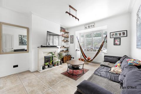 3 bedroom end of terrace house for sale, Princes Road, Buckhurst Hill, IG9