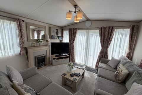 2 bedroom lodge for sale, Brynteg Holiday Park, Llanrug, Gwynedd, LL55