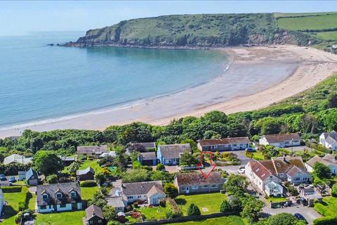 2 bedroom detached bungalow for sale, Woodgates, Jason Road, Freshwater East, Pembroke